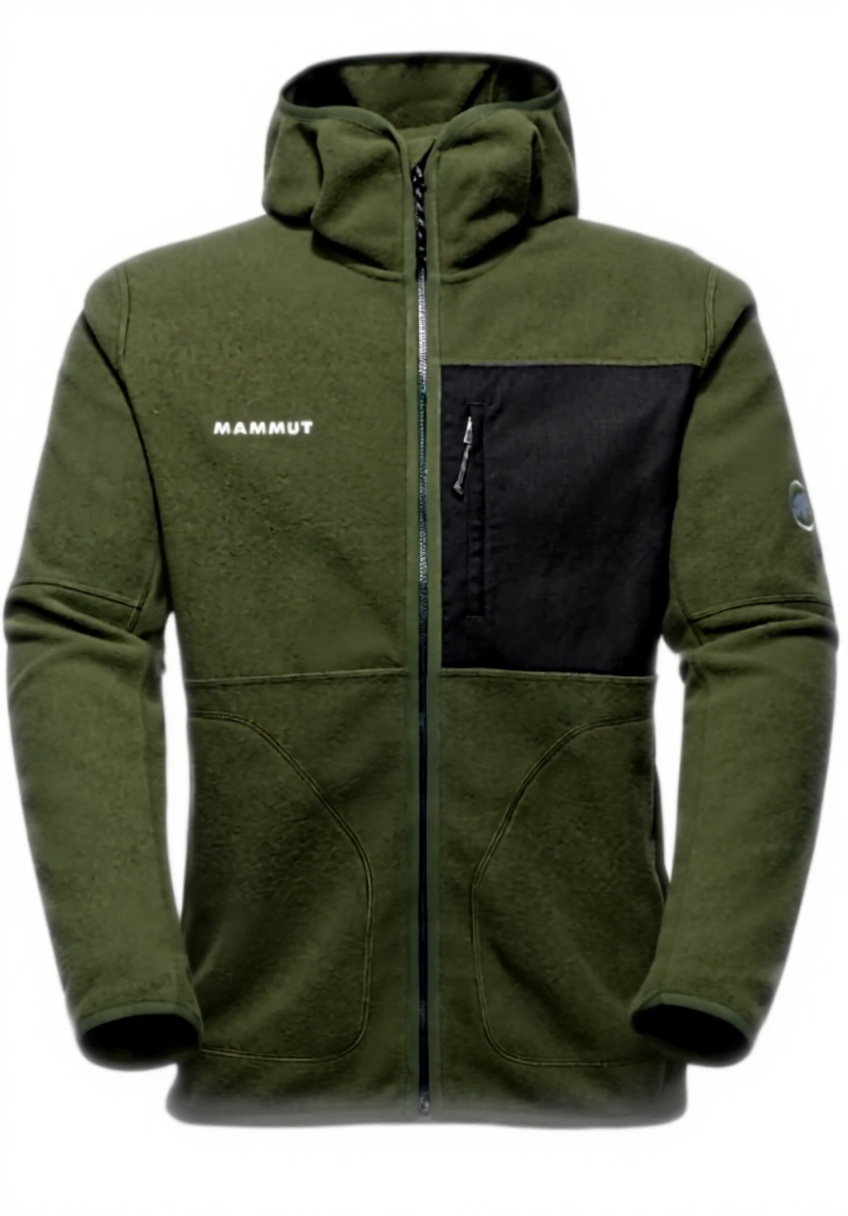 Mammut Men's Tamaro ML Hooded Jacket Fleece Midlayer in Aktion bei einer Wanderung